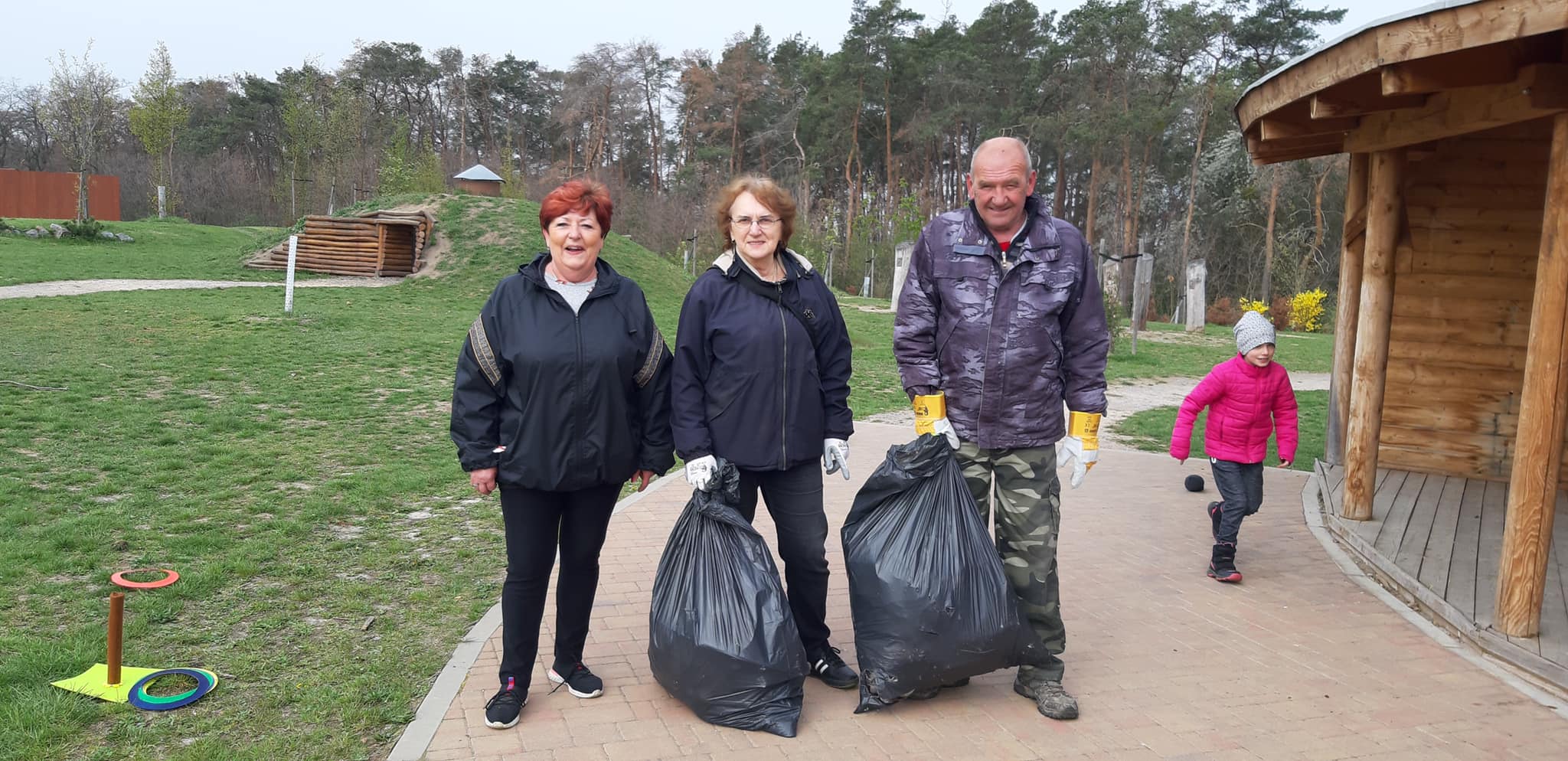Úklid v rámci Dne Země