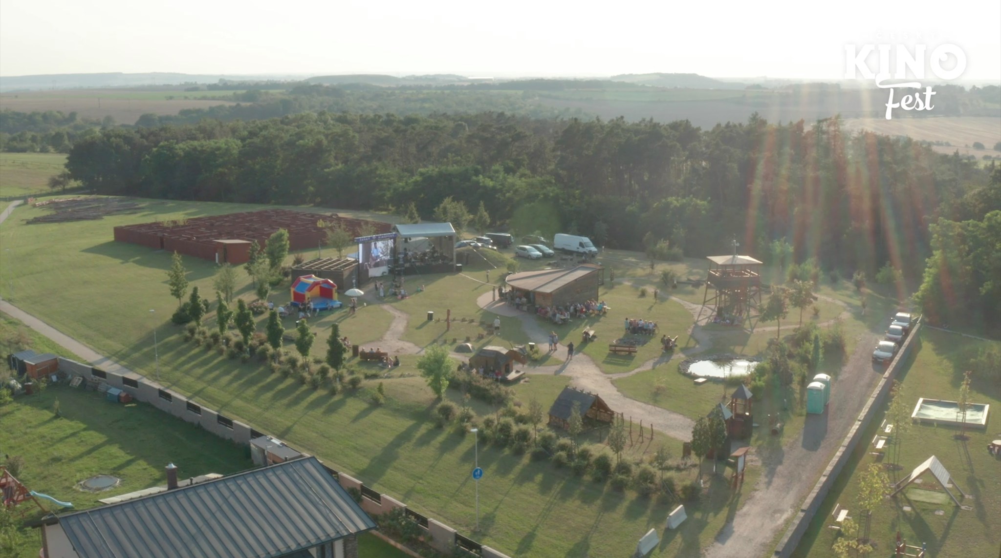 Český kinofest v Cerhenicích
