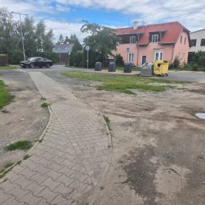 Nová parkovací místa